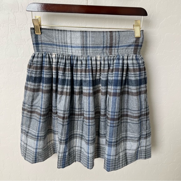 French Connection flanel plaid miniskirt w. pockets, lined, button front,4(XS) - Picture 3 of 10